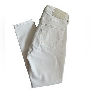 Lucky Brand Mid Rise White Skinny Ava Jeans